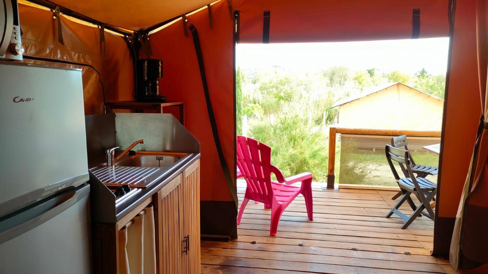 Tikayan Felix De La Bastide Campsite Saint-Mitre-les-Remparts